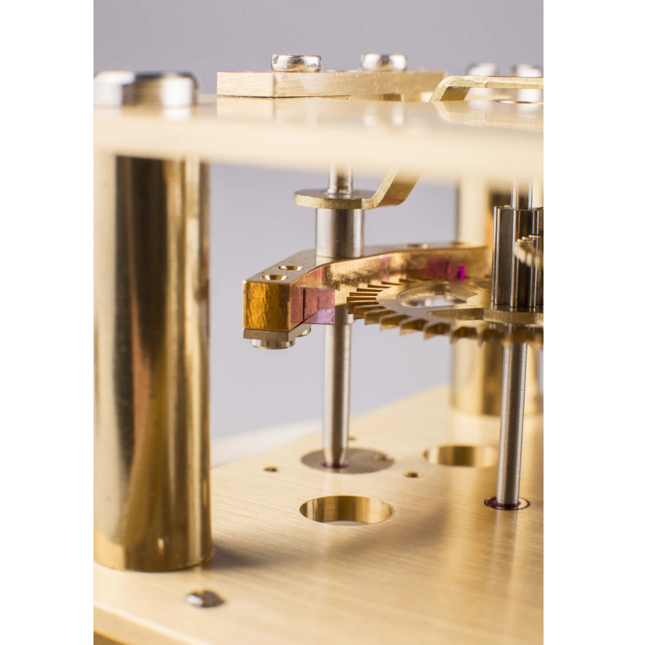 Hermle Regulator Mechanical Power Reserve Anchor Cherrywood Wall Clock 70875-160761 - Image 3