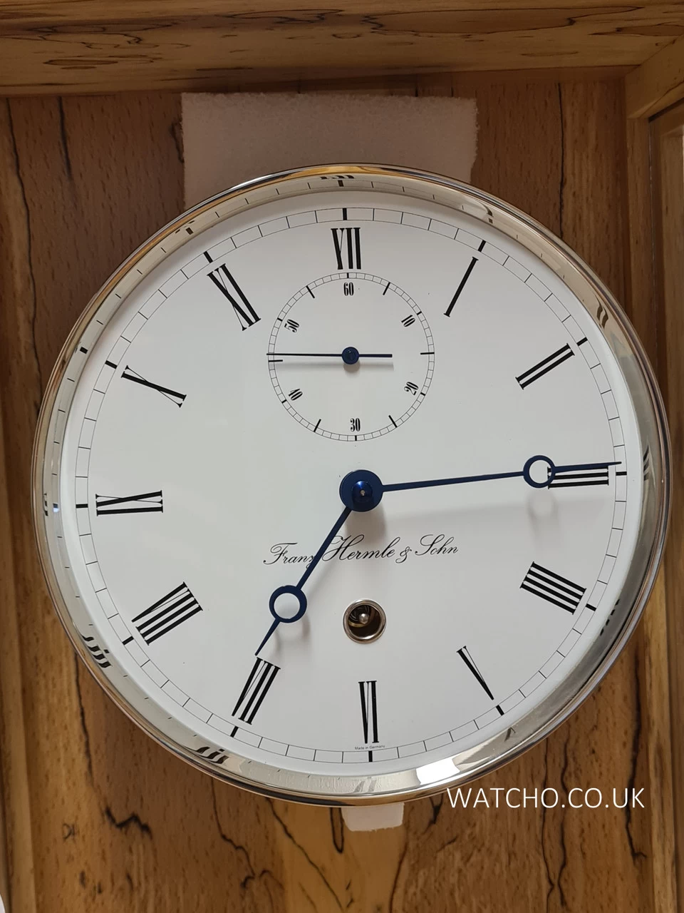 Hermle Mechanical Regulator 31 Day Ice Beech Pendulum Wall Clock 70996-T30761 6 Hermle Mechanical Regulator 31 Day Ice Beech Pendulum Wall Clock 70996-T30761 - Image 4
